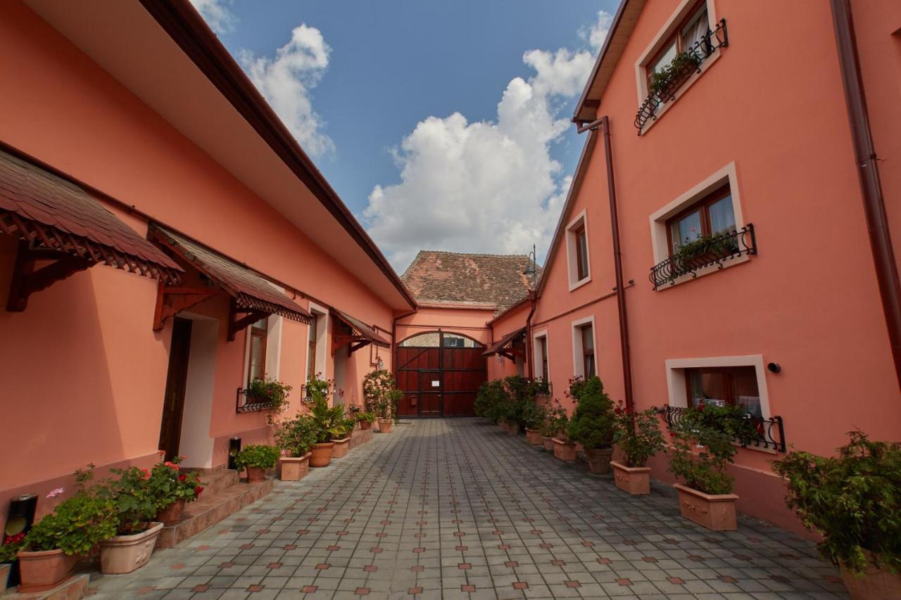Pensiunea Daniel Sibiu Exteriér fotografie