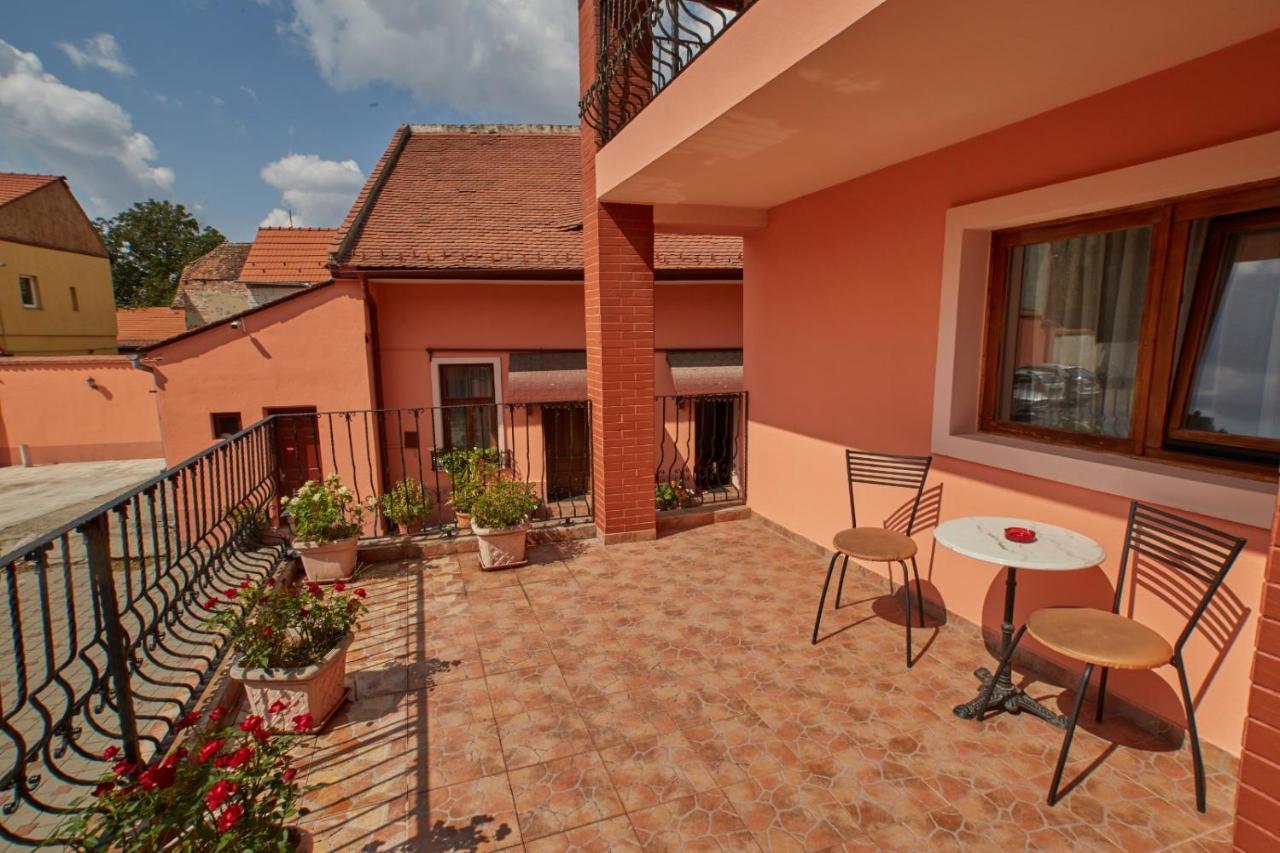 Pensiunea Daniel Sibiu Exteriér fotografie